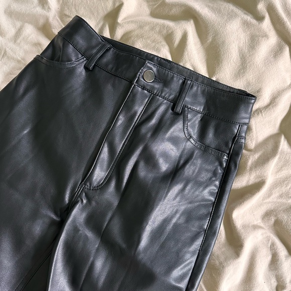High waisted flare faux leather pants - Picture 1 of 3